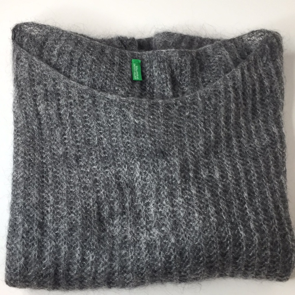 Grey united colors of benetton sweater